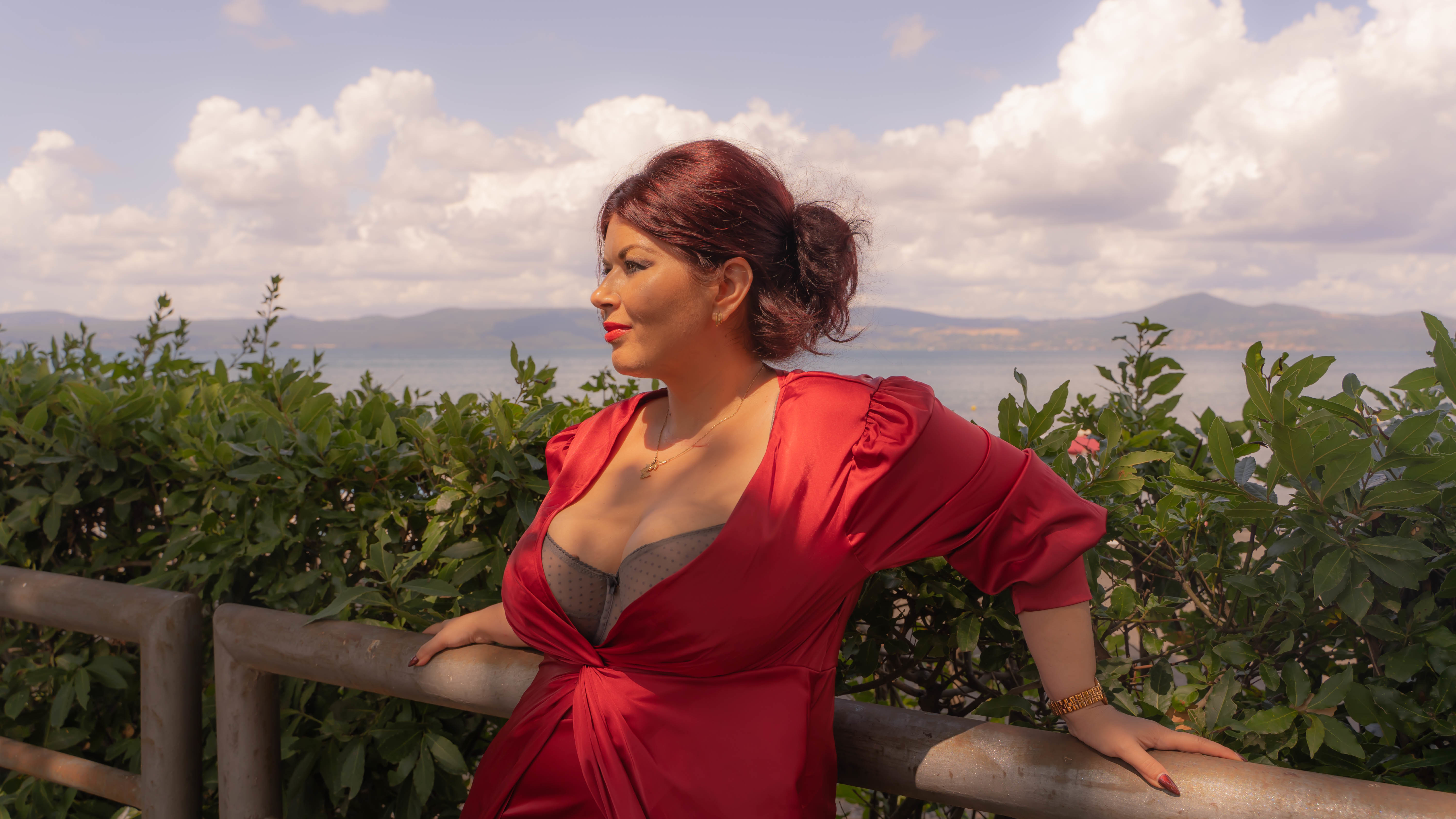 Live sex webcam photo for HellenMoon #7105218