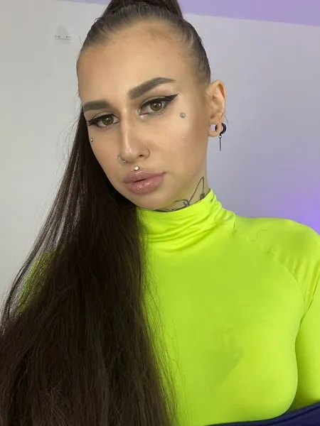 Live sex webcam photo for AlinaWhitmore #3041377