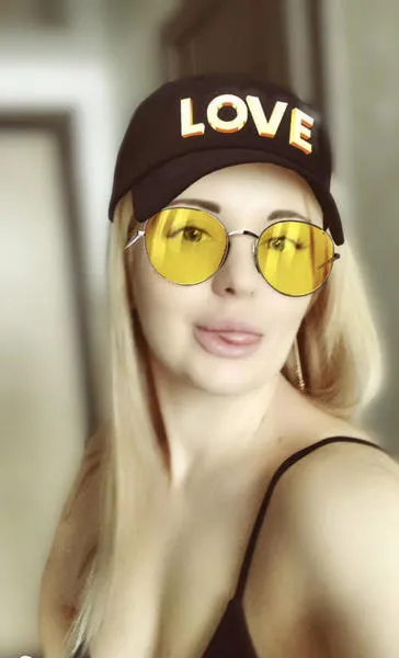 Live sex webcam photo for YourSoul18 #2528876