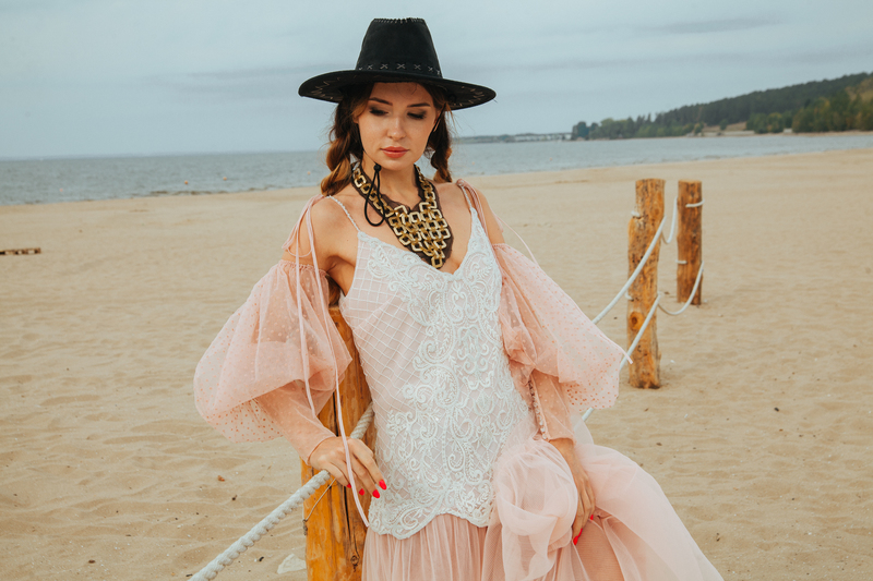 Live sex webcam photo for AprilKerrie #2654099