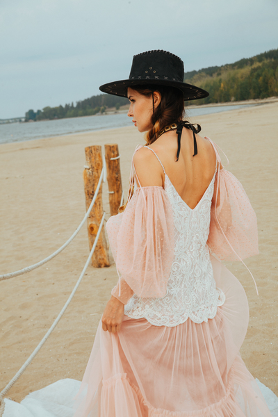 Live sex webcam photo for AprilKerrie #2654096