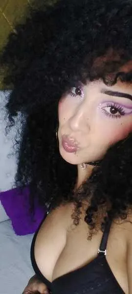 Live sex webcam photo for KENNIIA_DIRTY #4097485