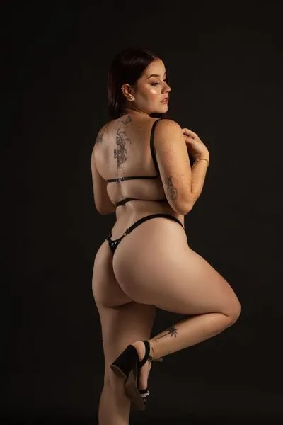 Live sex webcam photo for LiaSanderss #7413113