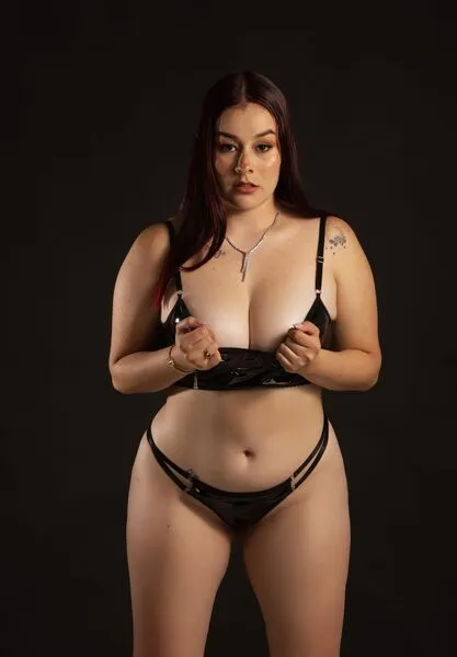 Live sex webcam photo for LiaSanderss #7413106