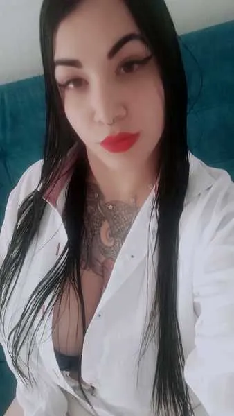 Live sex webcam photo for Bella_Boobs #2502535