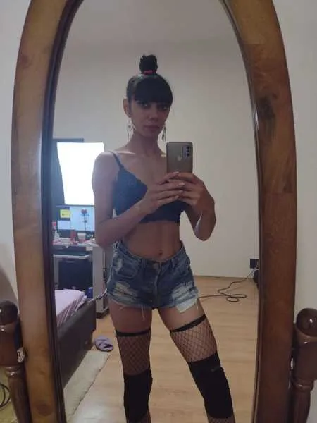 Live sex webcam photo for REBBECAH #3251697