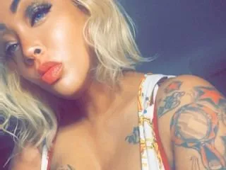 Live sex webcam photo for MillieMichelle #6221070