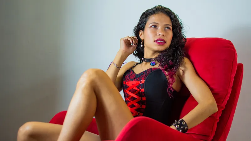 Live sex webcam photo for MaryClarson #2361049