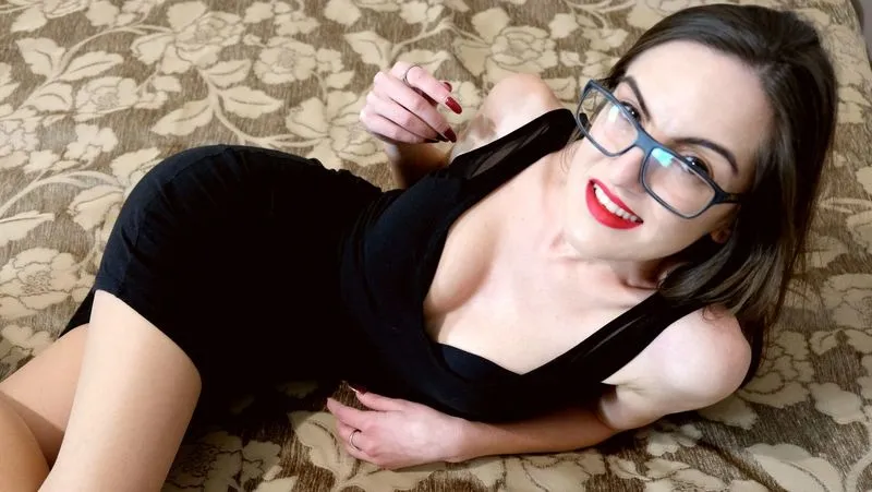 Live sex webcam photo for GigiLauren #8408743