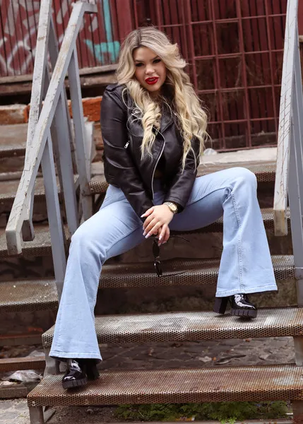 Live sex webcam photo for SophieAndrews #7836071