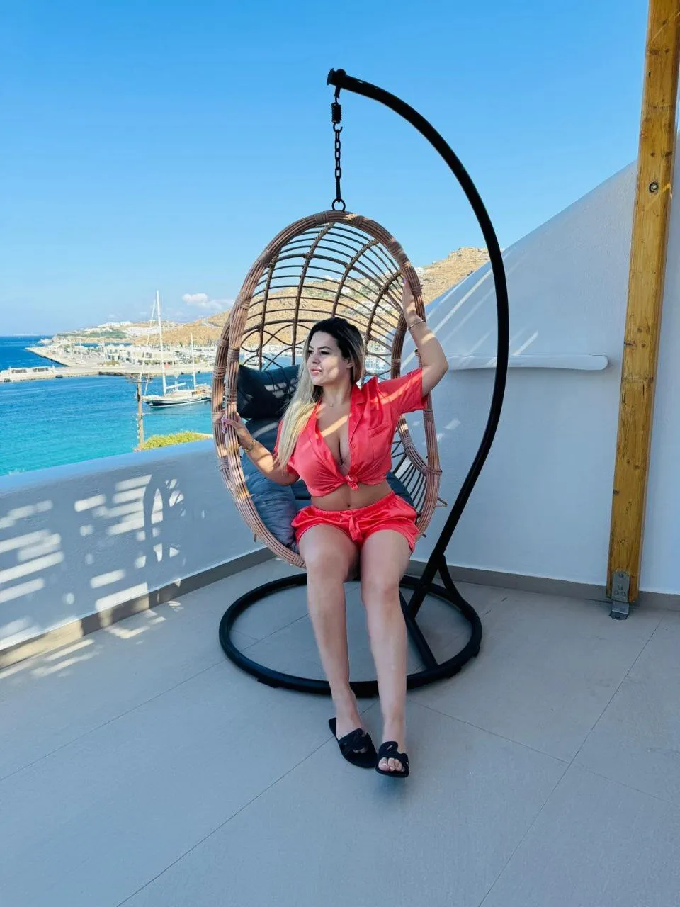 Live sex webcam photo for SophieAndrews #7835980