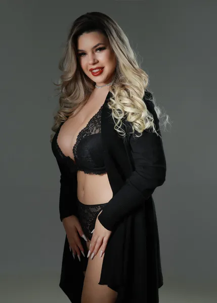 Live sex webcam photo for SophieAndrews #7835952