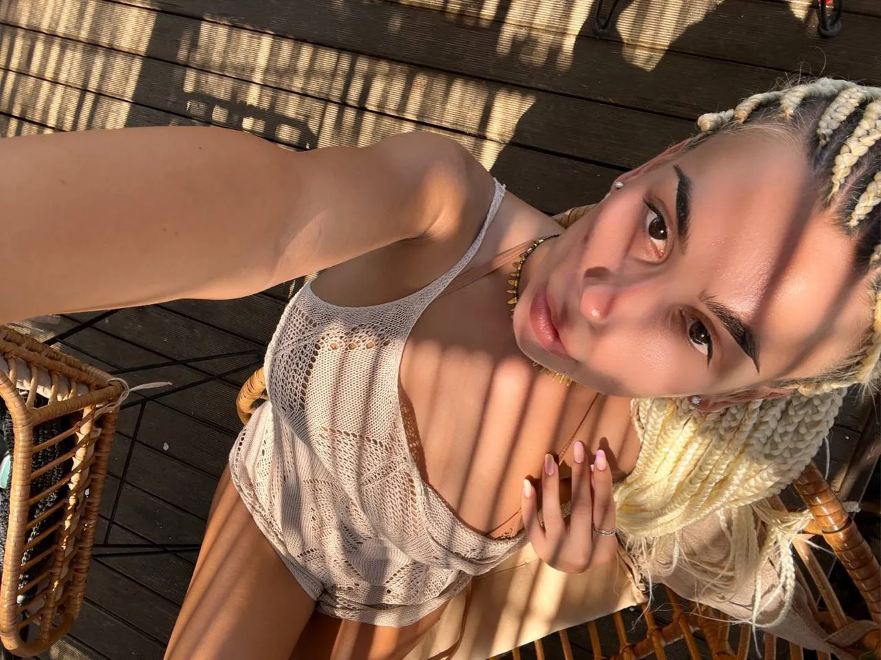 Live sex webcam photo for SophieMaeve #7788769