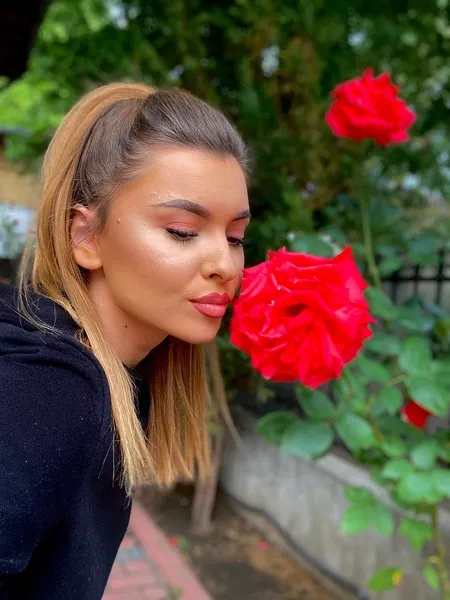 Live sex webcam photo for ToriRussell #1707894