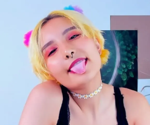 Live sex webcam photo for KarenIo #2353856