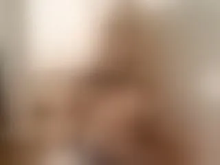 Live sex webcam photo for SarahLyne #5990871