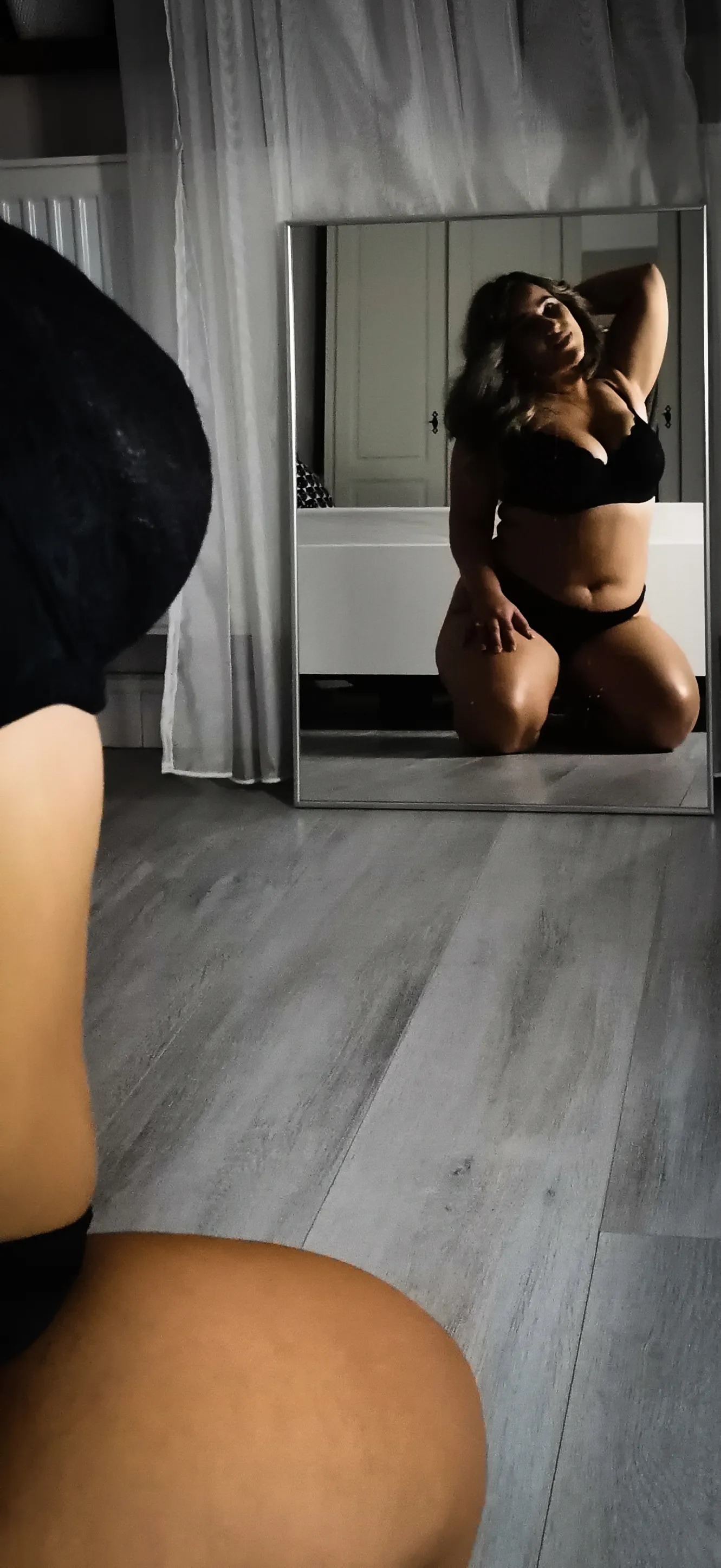 Live sex webcam photo for MoniMoon #7346751