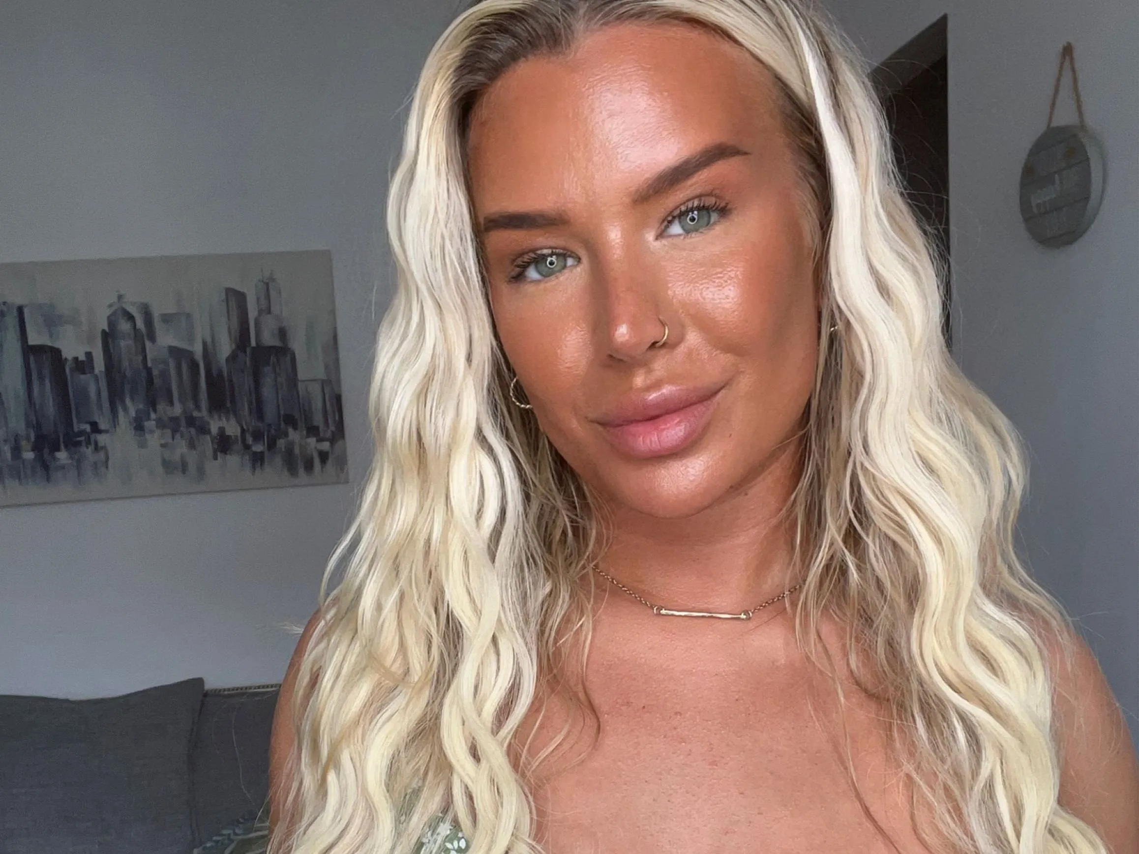 Live sex webcam photo for Alexia_Lee #5617226