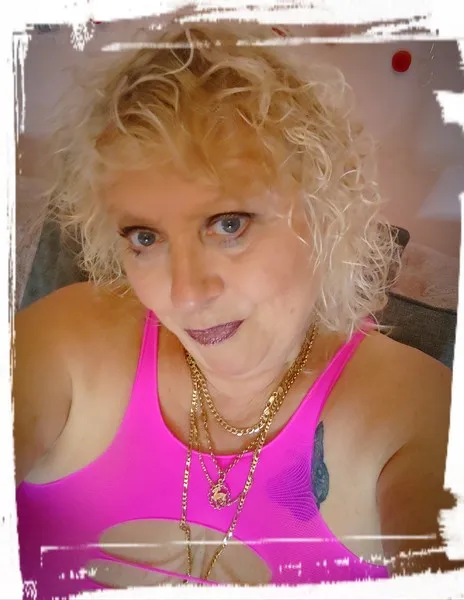 Live sex webcam photo for MandymayXX #2342795