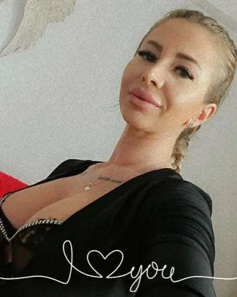 Live sex webcam photo for MaryaDelightfull #2183234