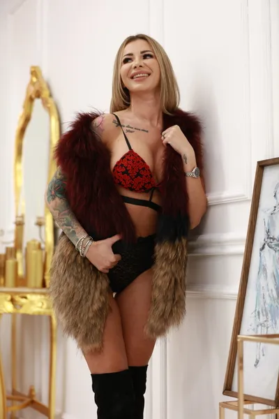 Live sex webcam photo for MaryaDelightfull #2814364