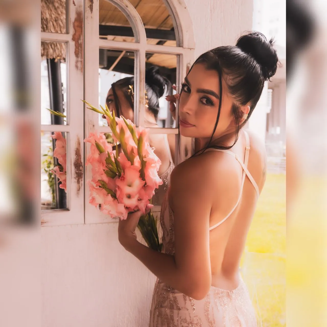 Live sex webcam photo for SaraSstonee #7926955