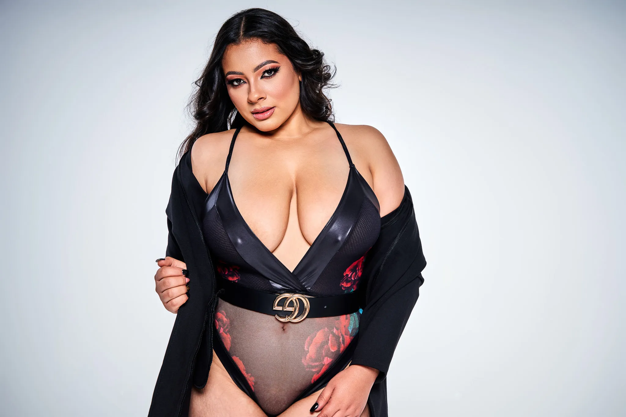 Live sex webcam photo for SophieCurvess #7143461