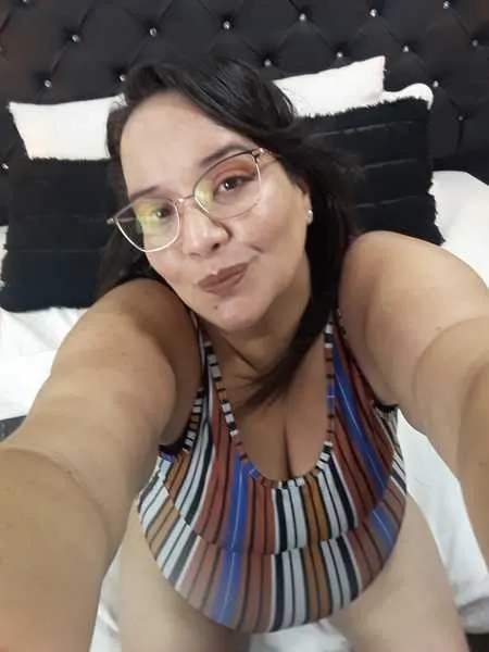 Live sex webcam photo for MargaretTaylor #3111805