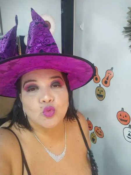 Live sex webcam photo for MargaretTaylor #3597829