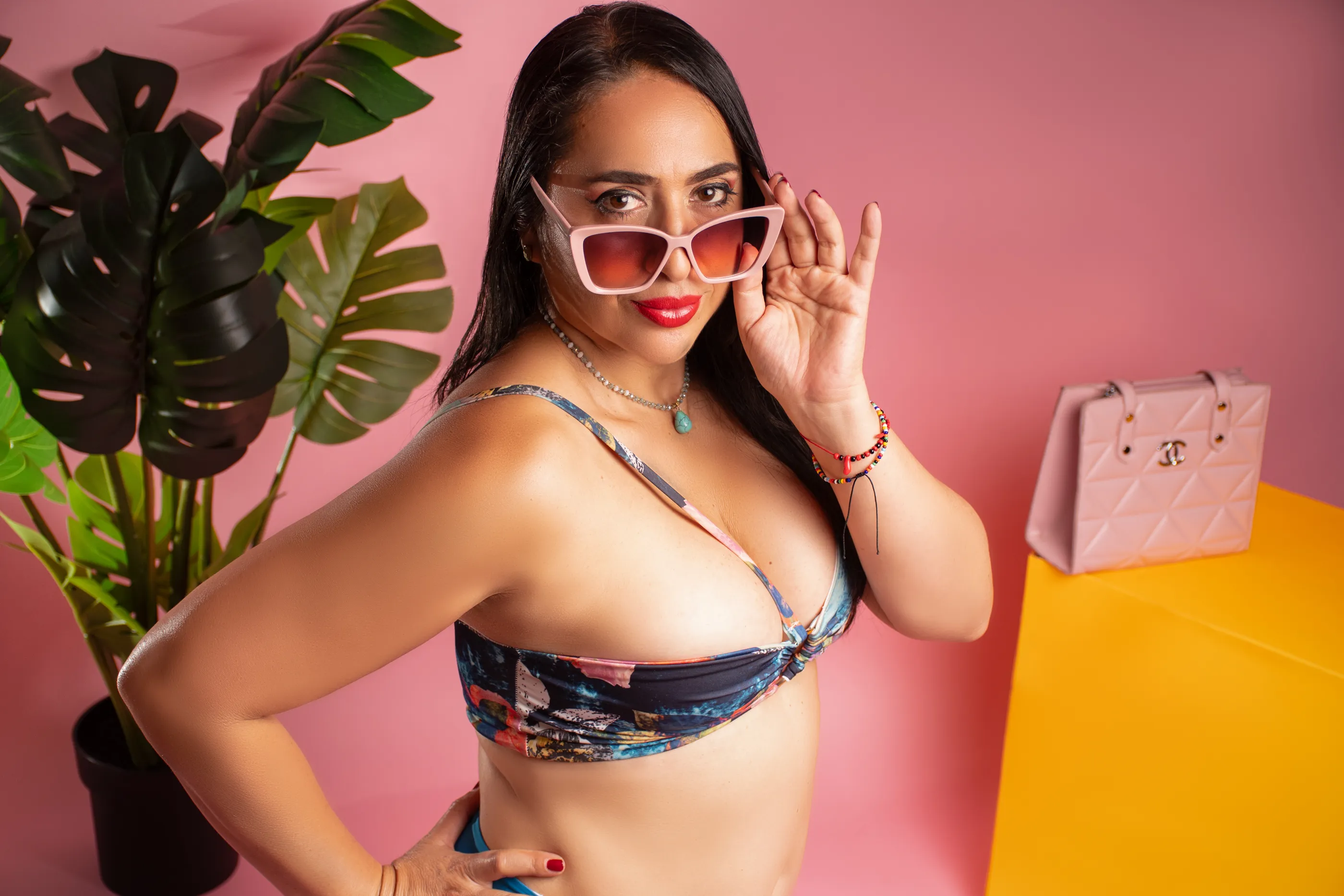 Live sex webcam photo for MayraDeLaVega #7862086
