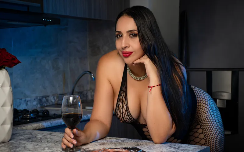 Live sex webcam photo for MayraDeLaVega #7862009