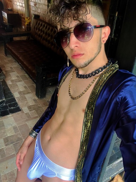 Live sex webcam photo for tianderandgaell #3408175