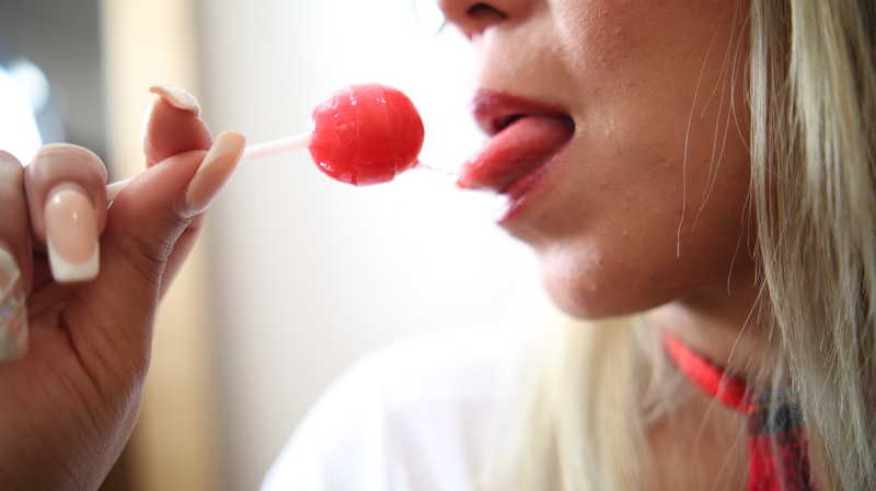 Live sex webcam photo for Lala_Santamaria #3541135