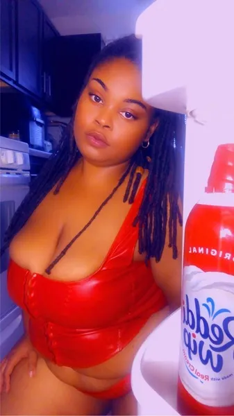 Live sex webcam photo for XoXoMissNaomi #7008414