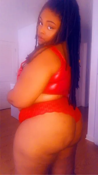 Live sex webcam photo for XoXoMissNaomi #7008415