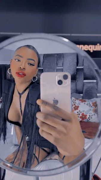 Live sex webcam photo for CelinJacob #6030352