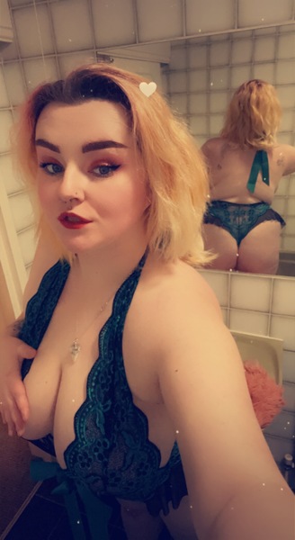 Live sex webcam photo for AthenaClary #2988400