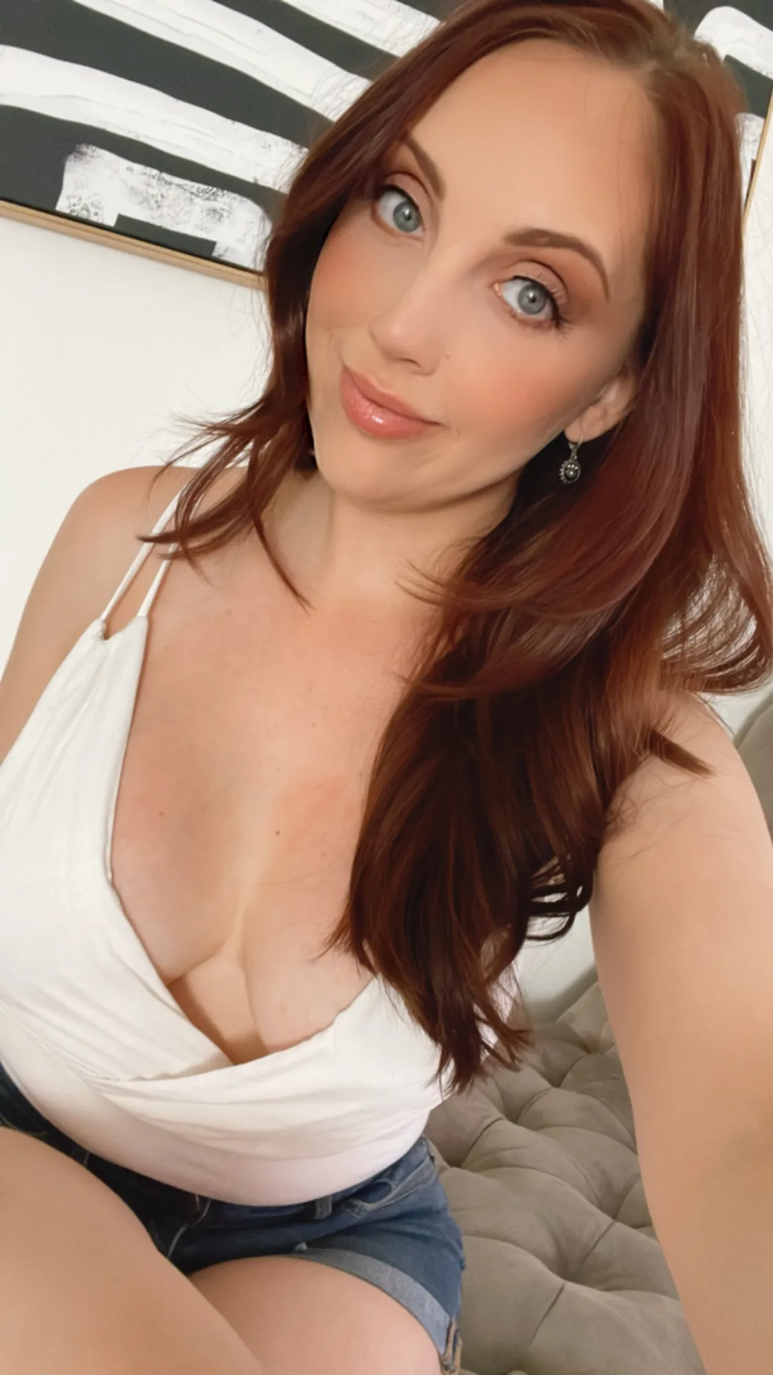 Live sex webcam photo for NickeyHuntsman #8064770