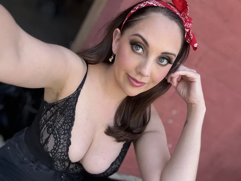 Live sex webcam photo for NickeyHuntsman #8064783