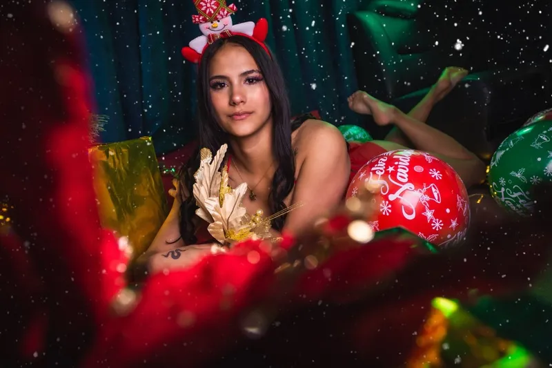 Live sex webcam photo for SofiaTaylerx #2828263