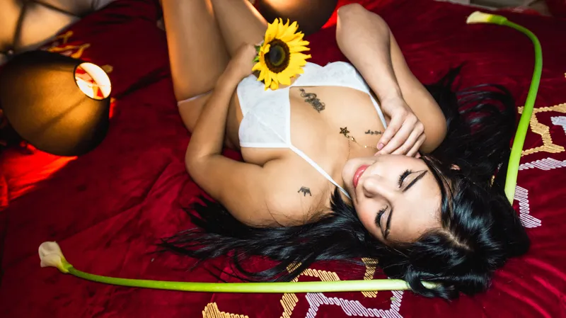 Live sex webcam photo for SofiaTaylerx #3272398