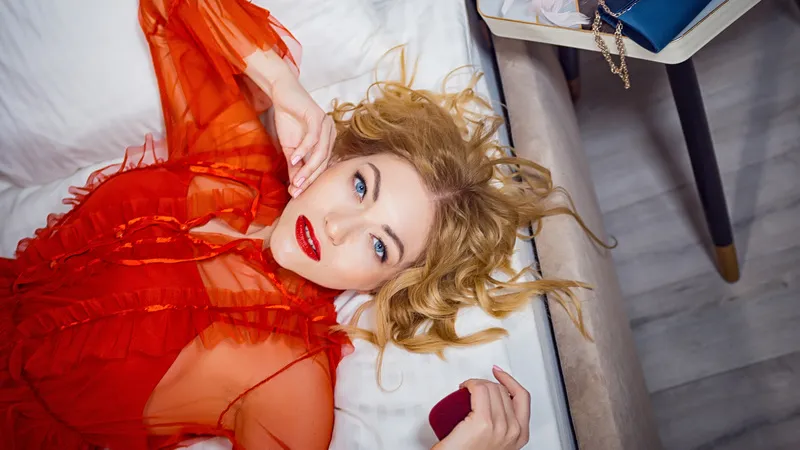 Live sex webcam photo for LaliSweet #1917832