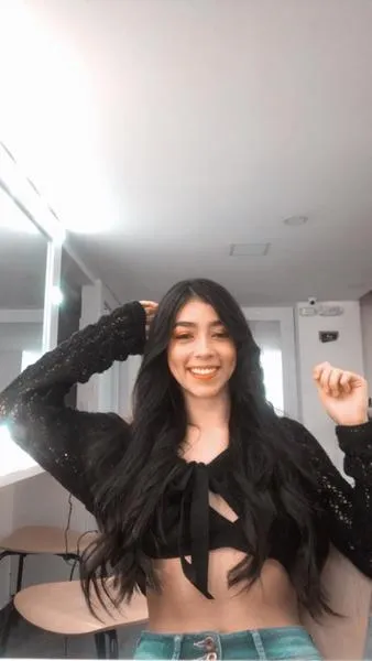 Live sex webcam photo for MiaCadavid #1735061