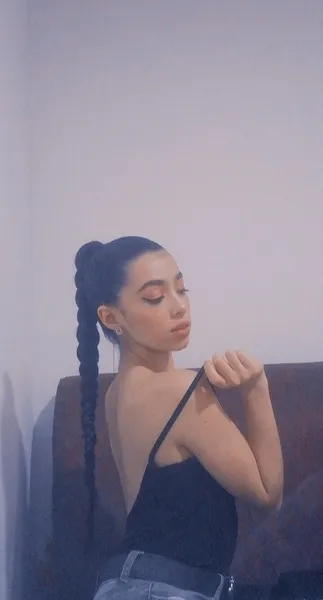 Live sex webcam photo for MiaCadavid #1735079