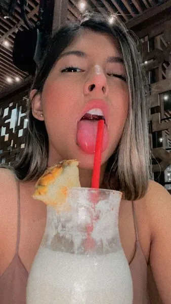 Live sex webcam photo for LisaKendall #2824203