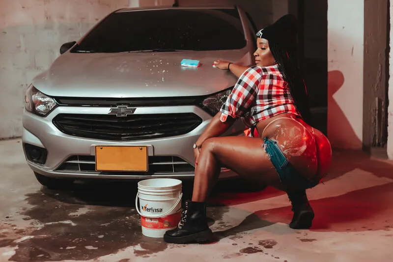 Live sex webcam photo for KeishaScott #6154297