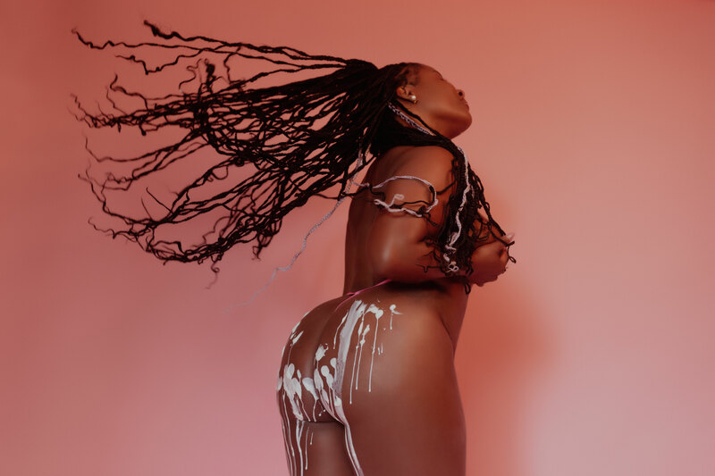 Live sex webcam photo for KeishaScott #5911360