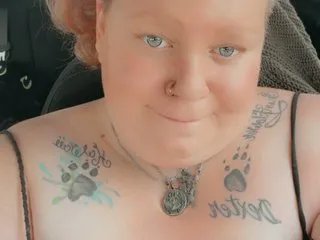 Live sex webcam photo for LilGingerSnaps #8611686