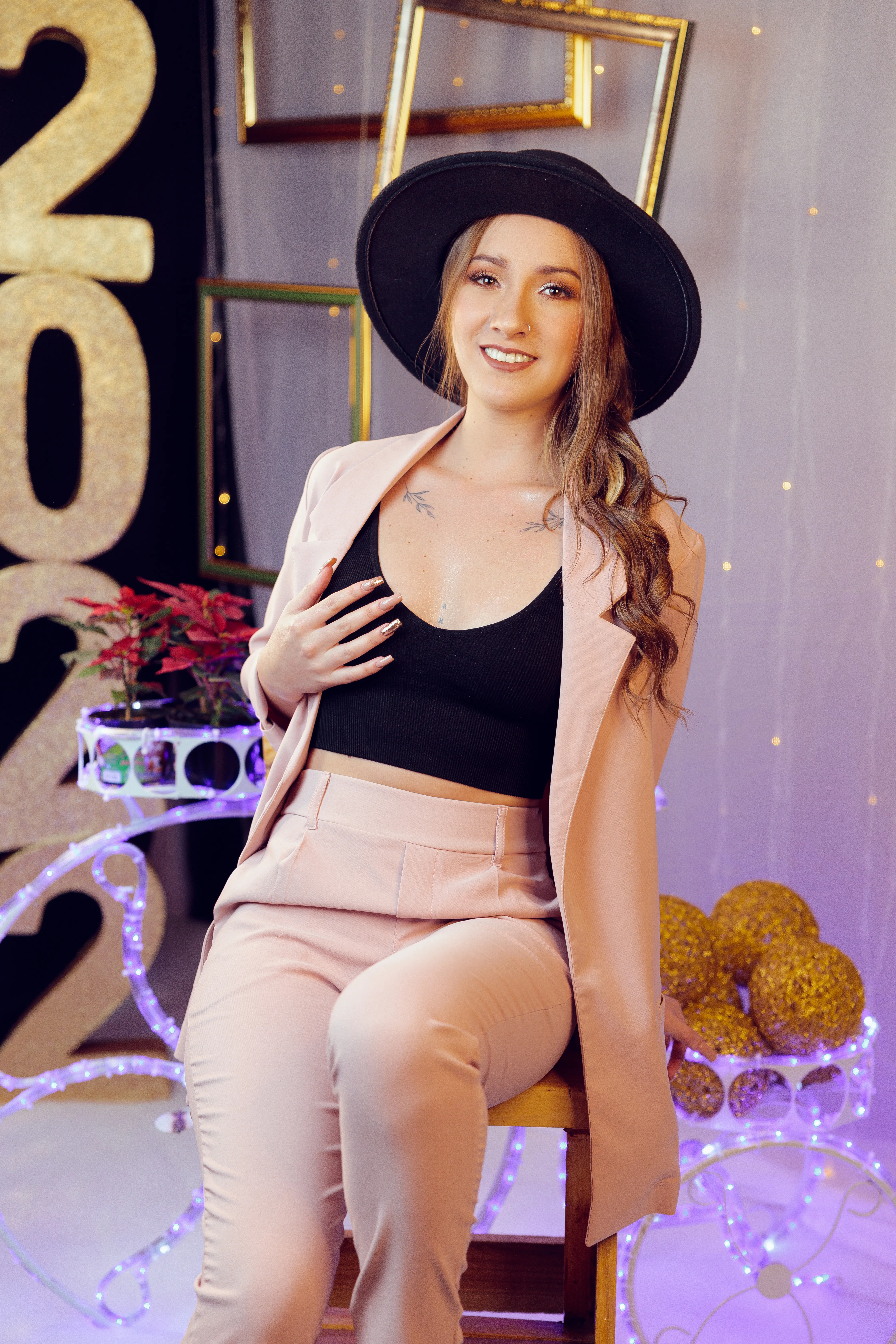 Live sex webcam photo for HannahLane #7383087