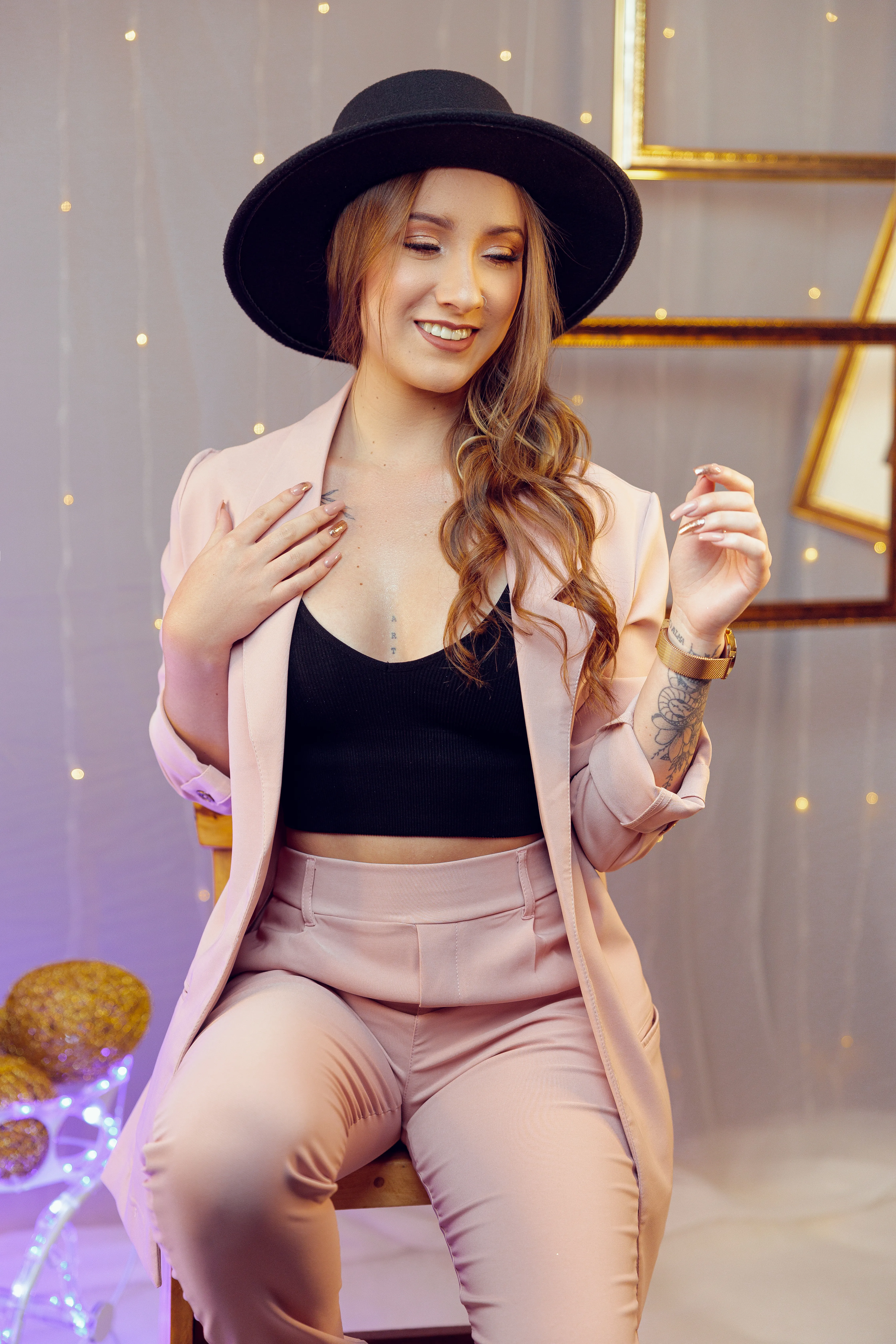 Live sex webcam photo for HannahLane #7383086